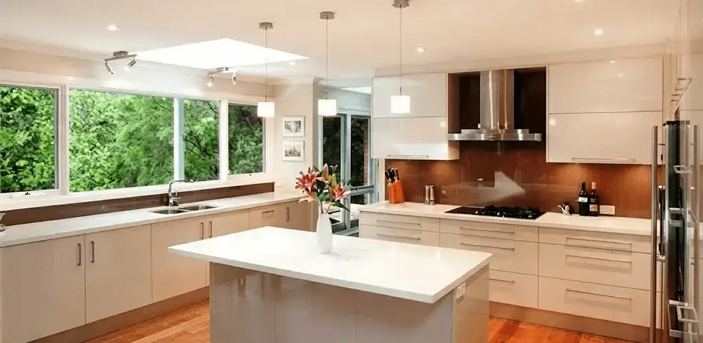 Kitchen cabinet refacing and remodel results in a modern kitchen in Columbus, GA