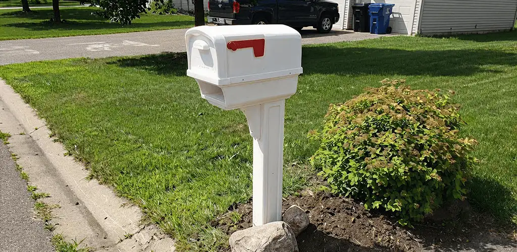 Mailbox installation for a residential curbside mailbox in Columbus, GA